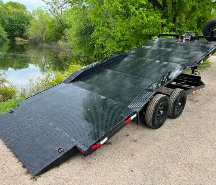 22' x 102" Tilt Deck
