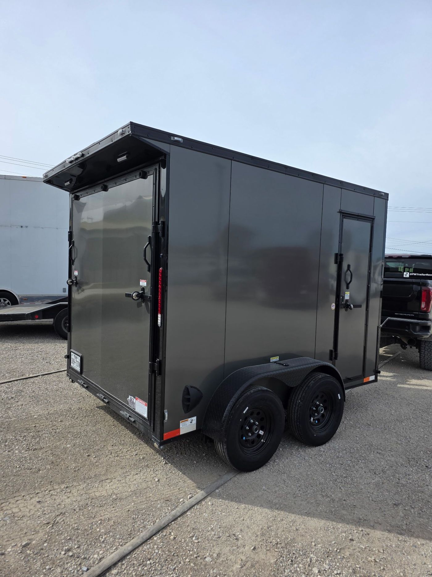 Enclosed Trailer 10' x 7'