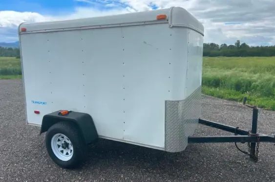 8' Enclosed Trailer