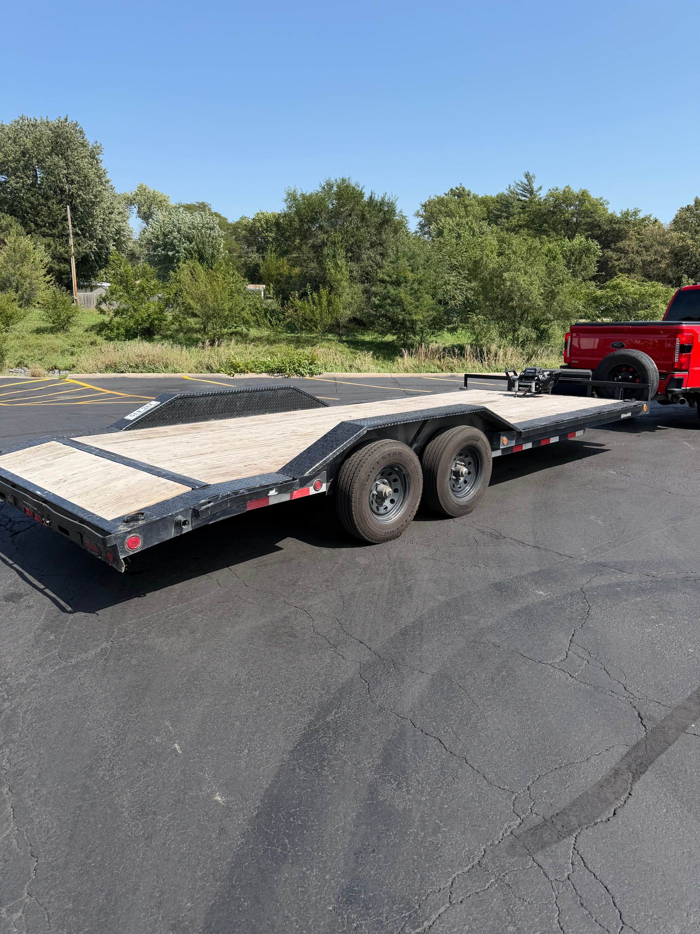 LOAD TRAIL CAR HAULER W/ DRIVE OVER FENDERS