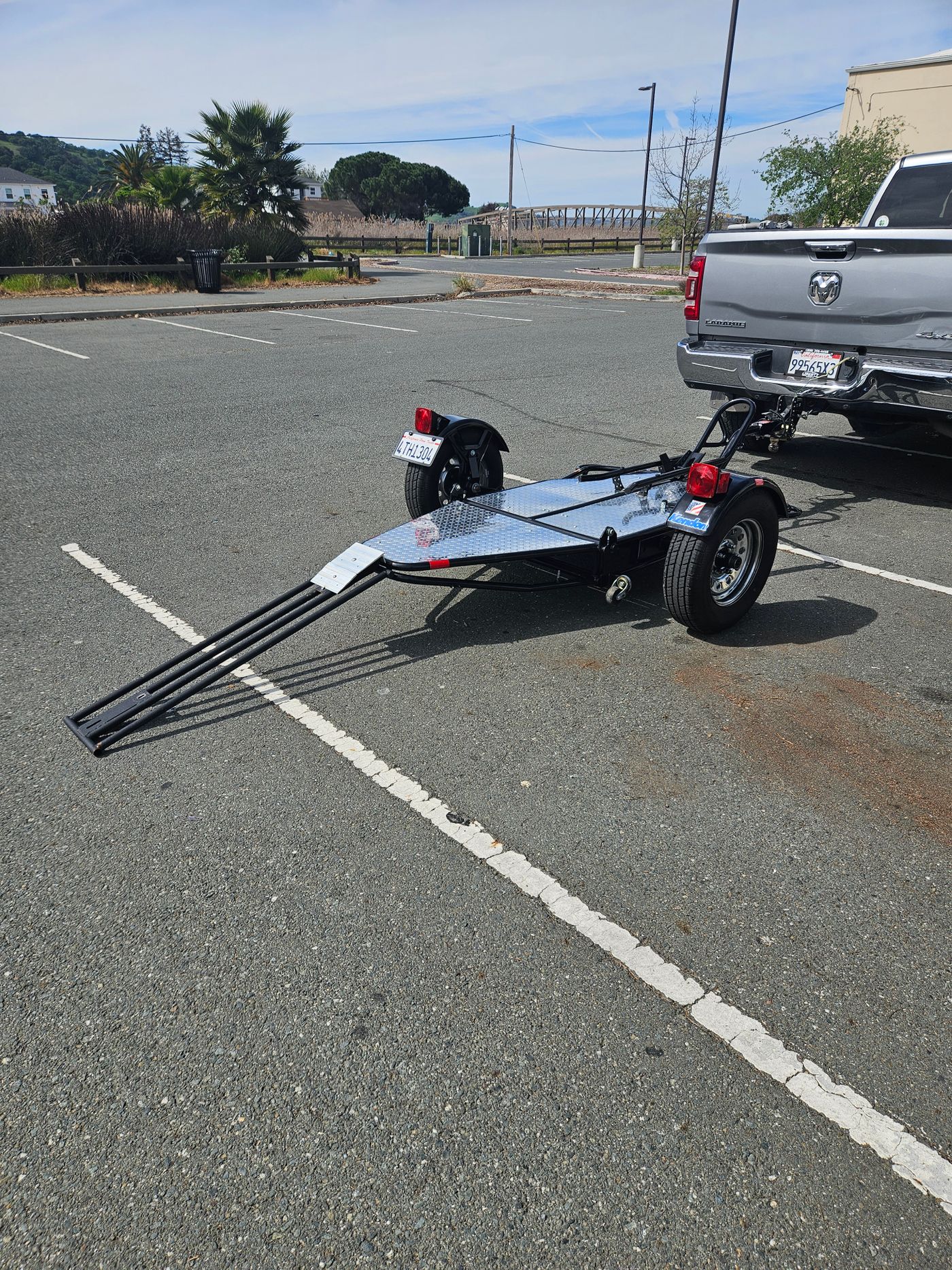 Moto Trailer - Kendon
