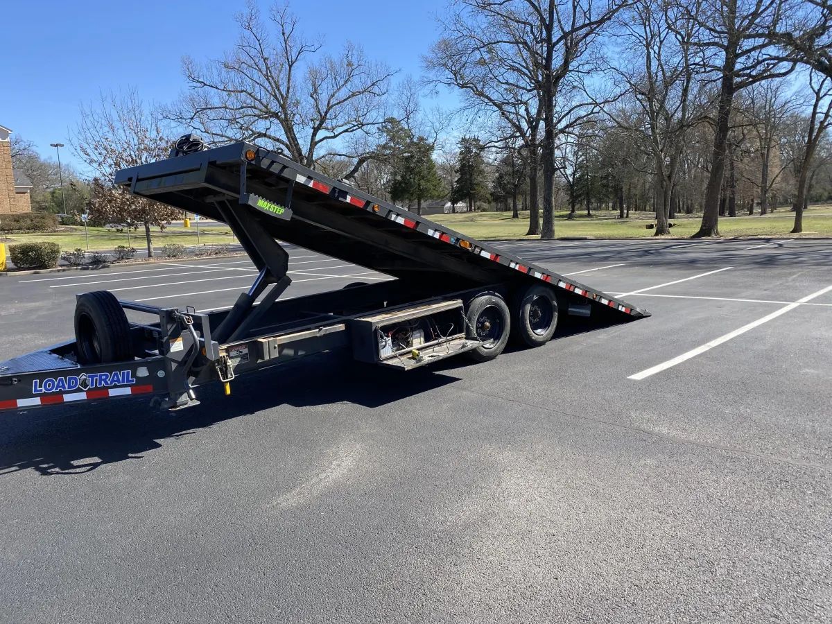 22ft x 8.5ft Deck Over Tilt Trailer