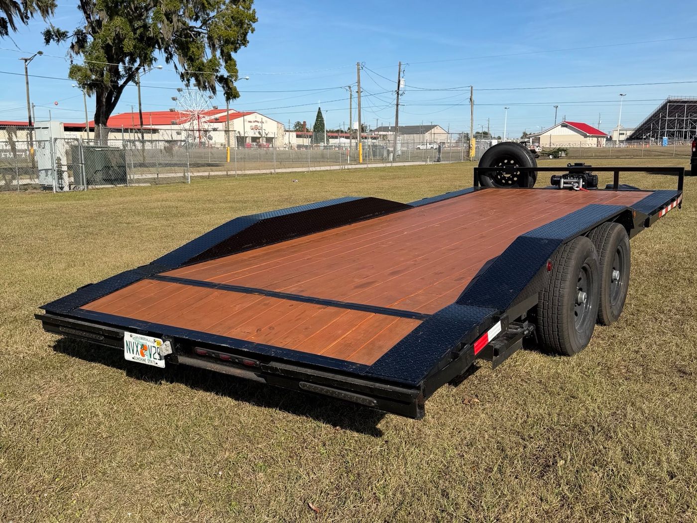 20' Car Hauler (Drive-Over Fenders) Rental